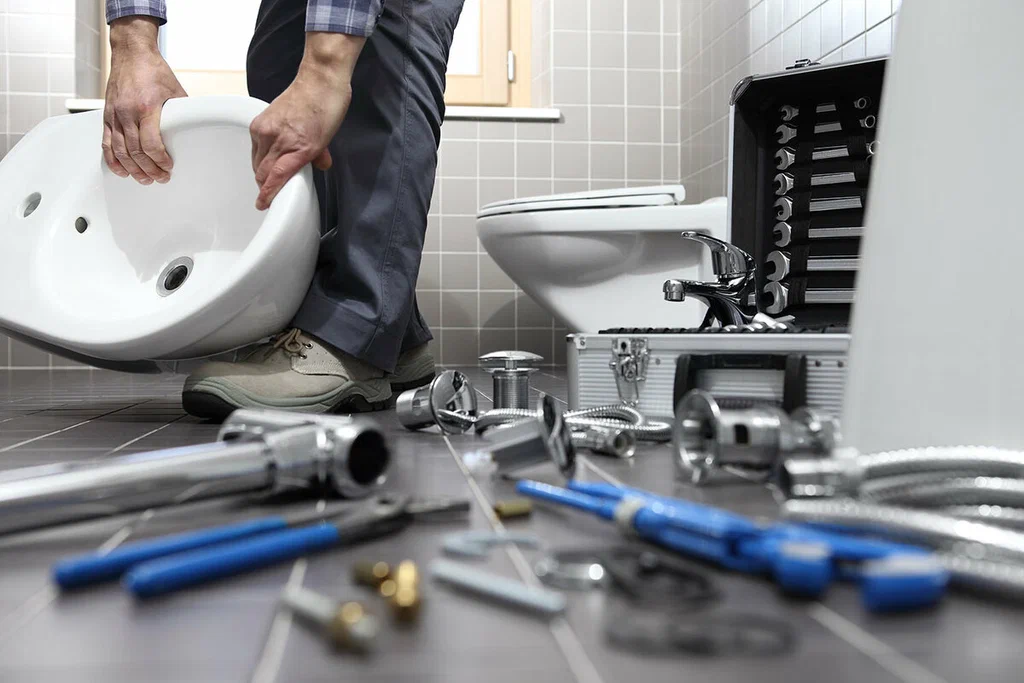 Professional bathroom plumbing repair in San Dimas